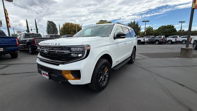 New 2027 Ford Expedition Tremor w/ Driver's Package