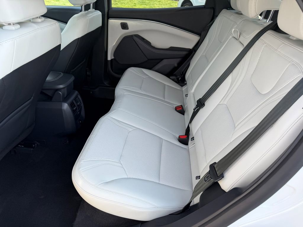 Used 2025 Ford Mustang Mach-E Premium AWD/4WD image 20