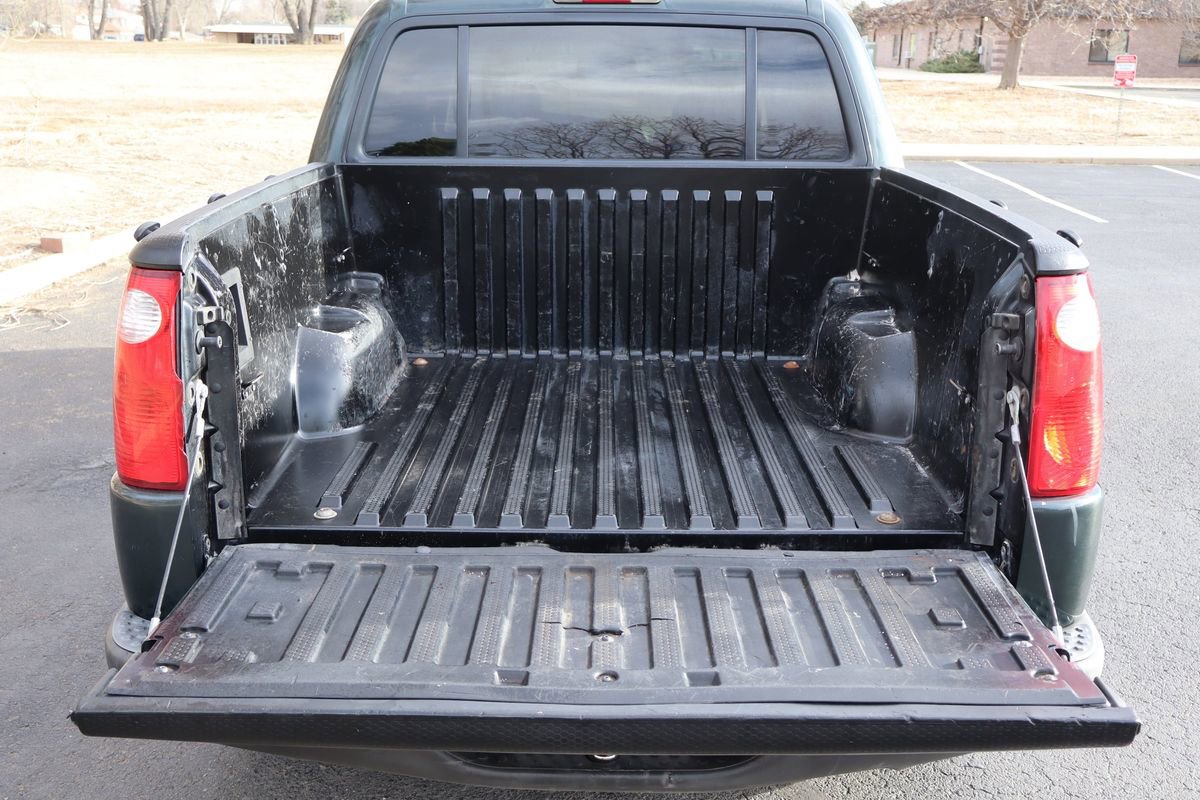 Used 2004 Ford Explorer Sport Trac XLS image 14