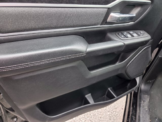 Used 2023 RAM 1500 Big Horn AWD/4WD image 9