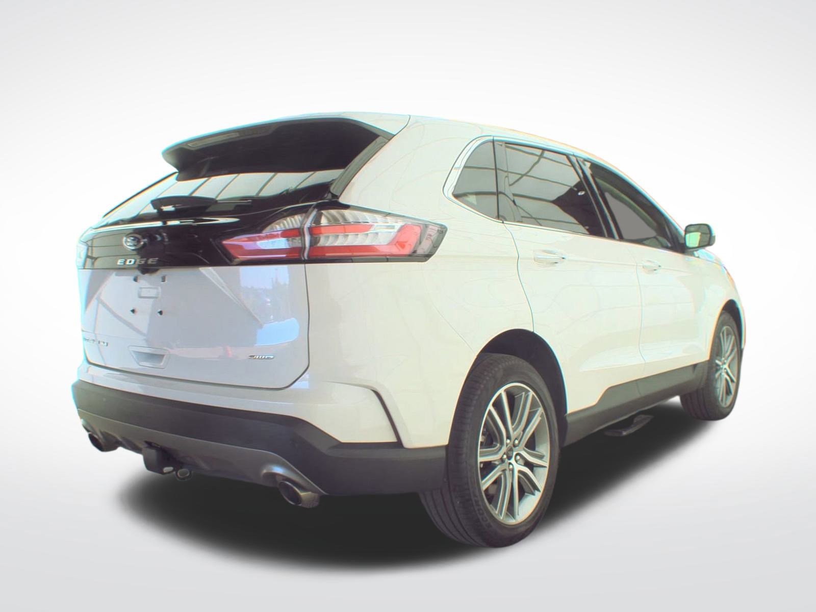 Used 2024 Ford Edge Titanium w/ Equipment Group 301A image 5
