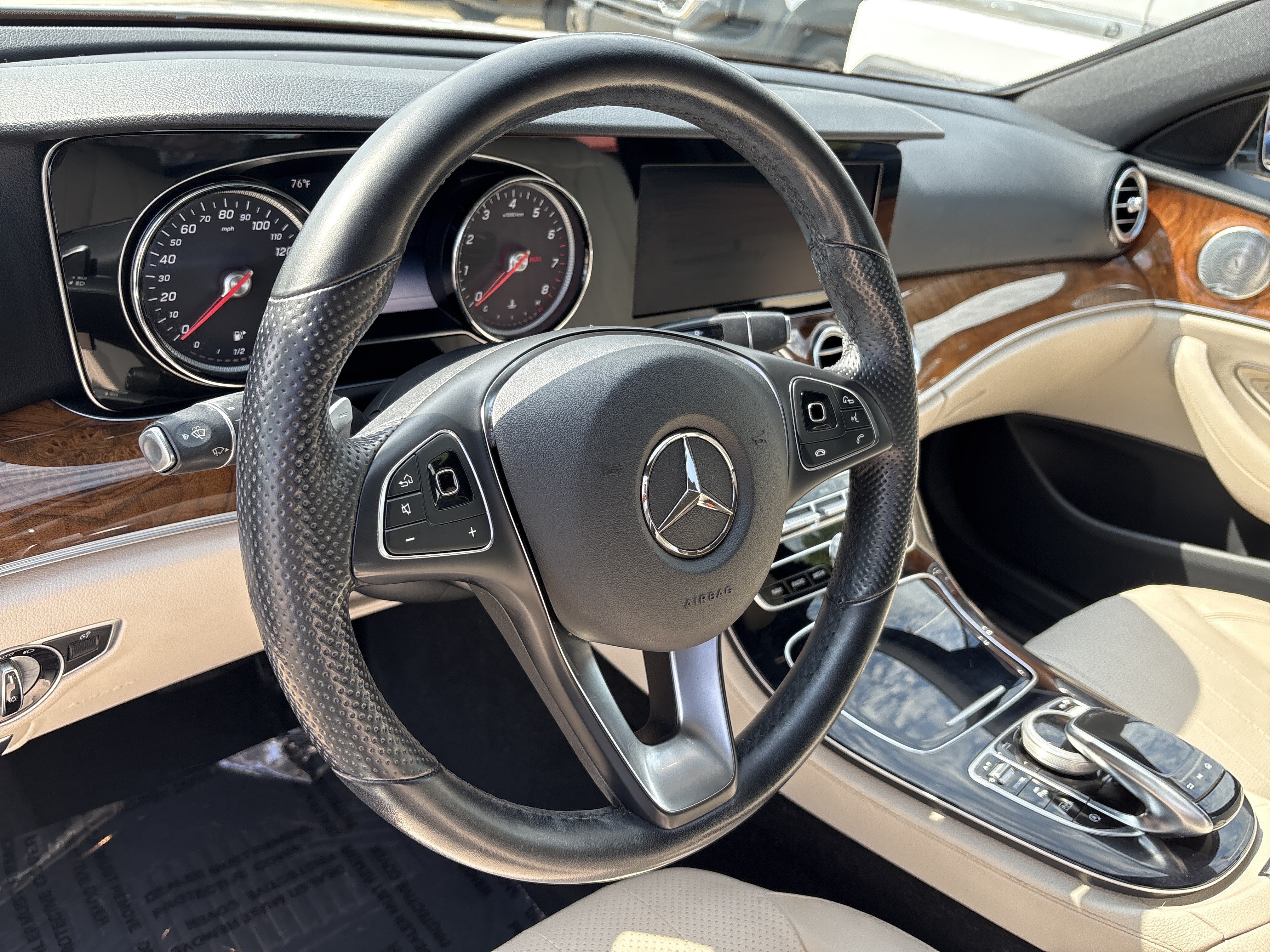 Used 2017 Mercedes-Benz E 300 4MATIC image 11