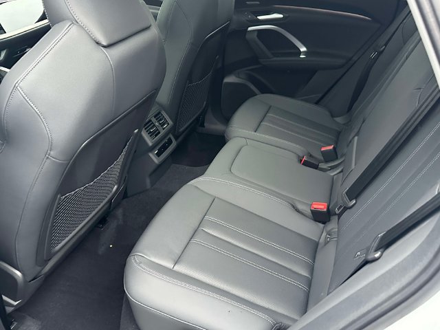 New 2026 Audi Q5 Premium Plus AWD/4WD image 5