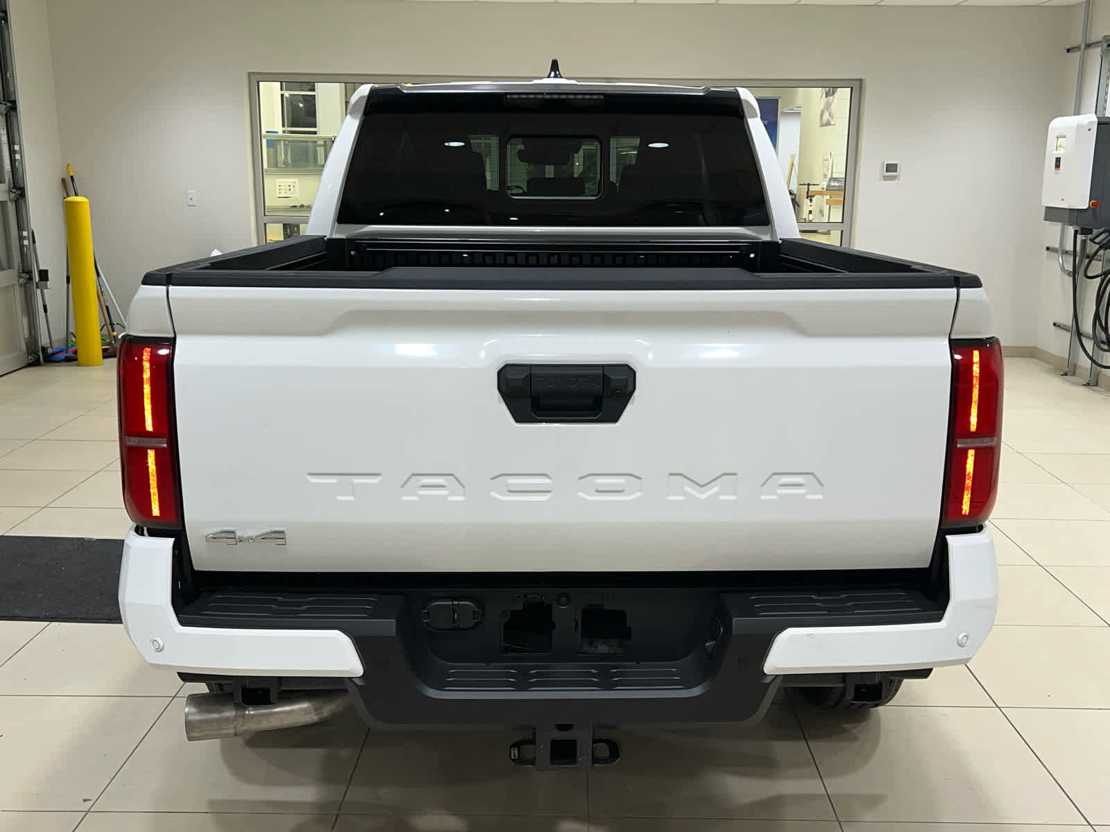 New 2025 Toyota Tacoma SR5 image 9