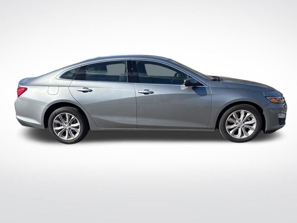 Used 2024 Chevrolet Malibu LT image 4