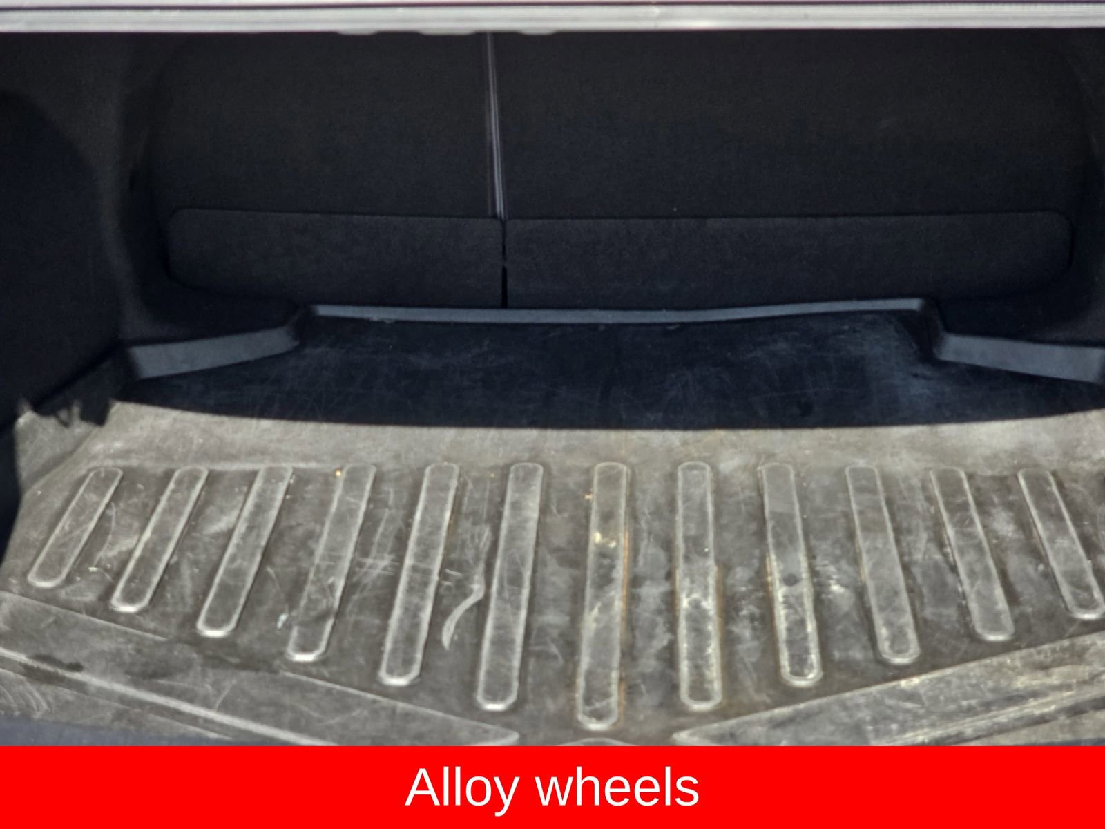 Used 2020 Toyota Corolla SE image 17