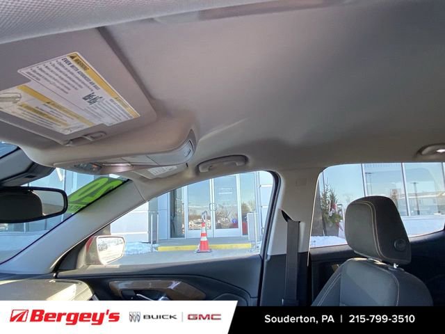 Used 2020 GMC Terrain SLE w/ Driver Convenience Package image 21