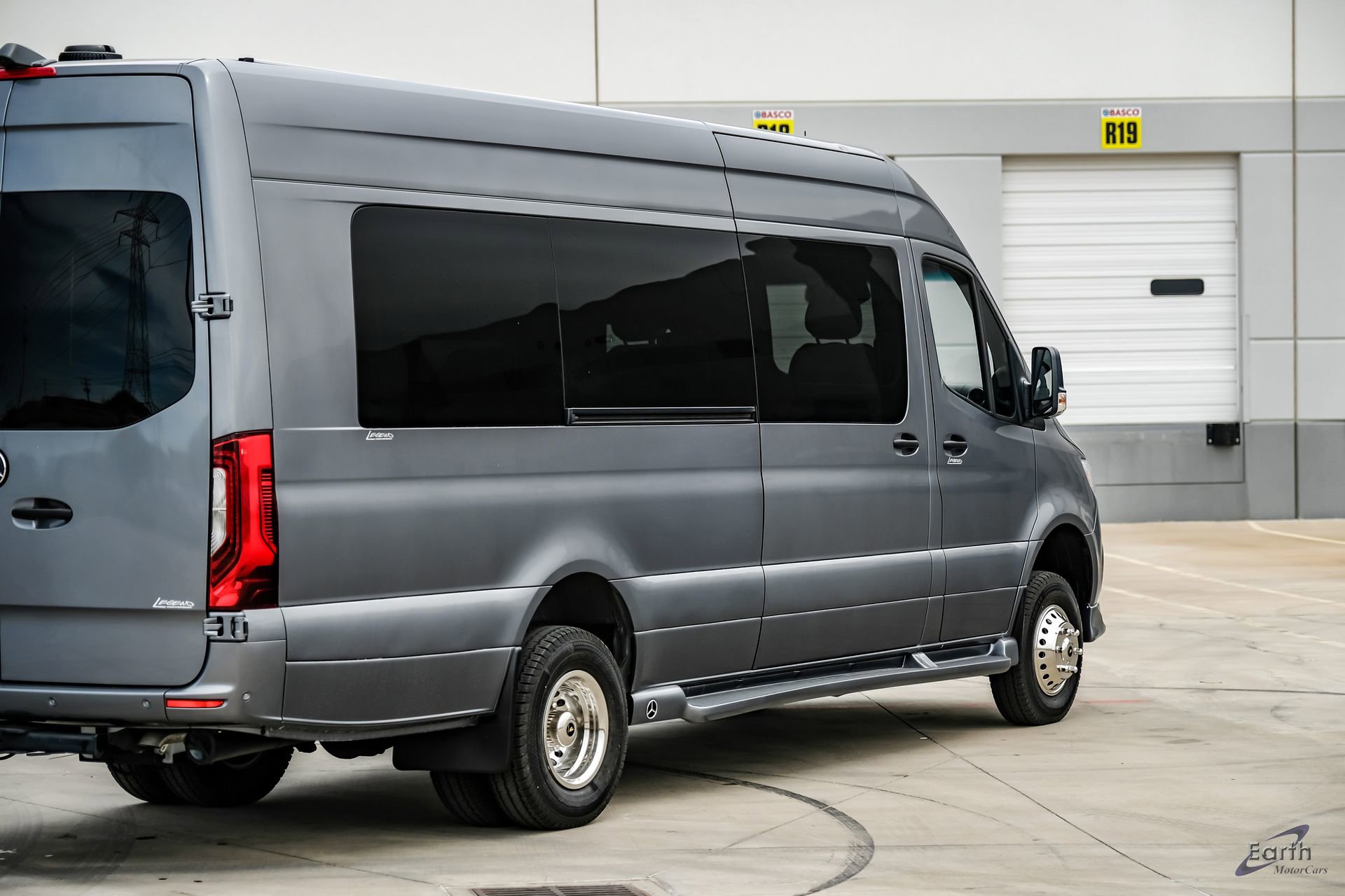 Used 2023 Mercedes-Benz Sprinter 3500 image 18