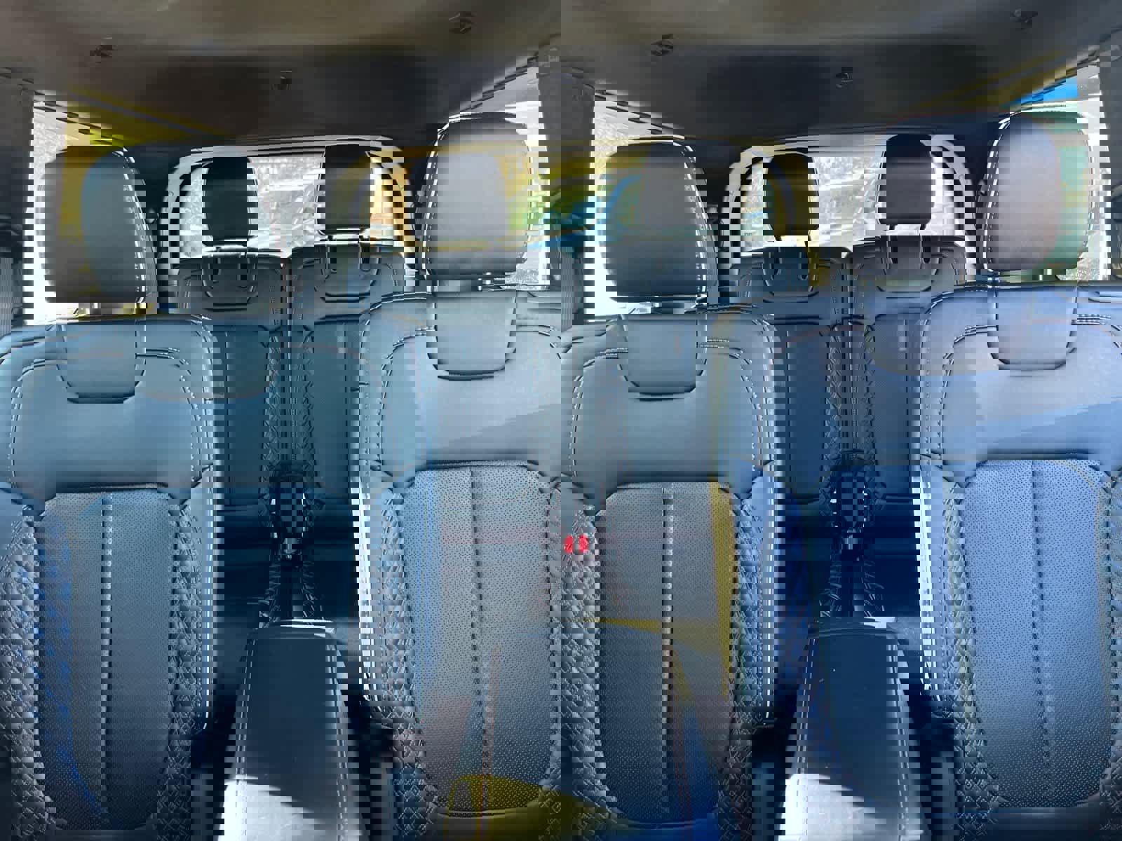 Used 2024 Jeep Grand Cherokee L Summit image 28