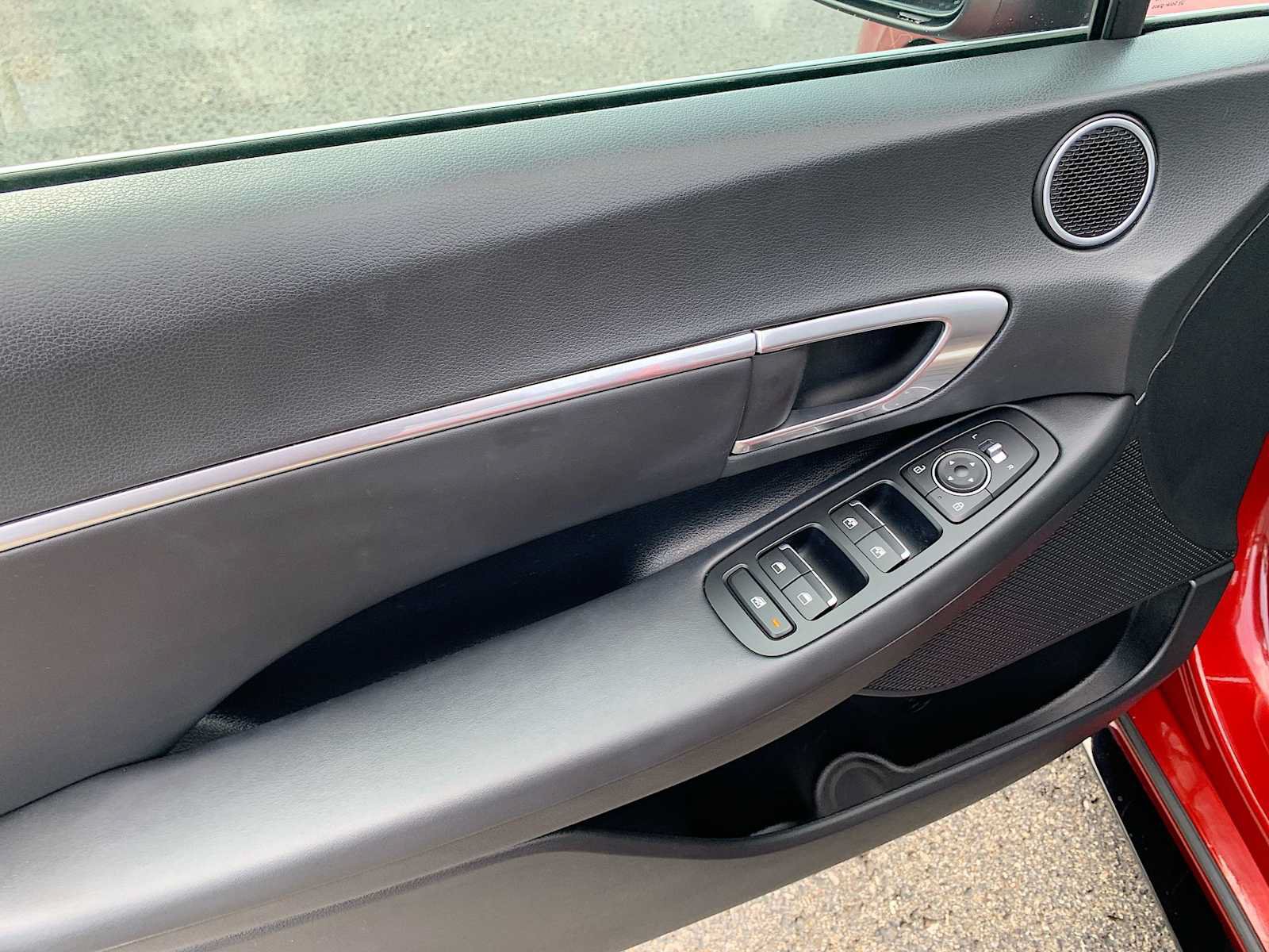 Used 2023 Hyundai Sonata SEL w/ Preferred Accessory Package FWD image 21