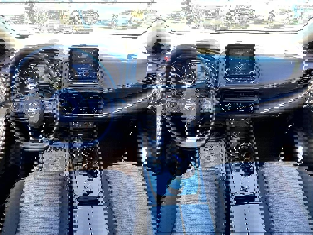 Used 2021 Nissan Rogue S AWD/4WD image 20