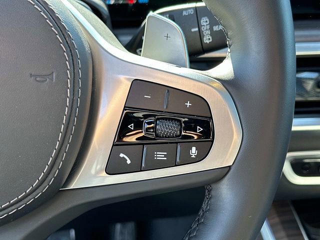 Used 2024 BMW X7 xDrive40i w/ M Sport Package image 7