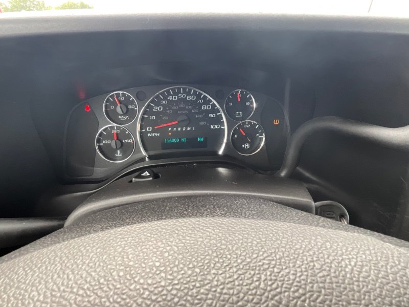 Used 2020 Chevrolet Express 2500 w/ Safety Package RWD image 13