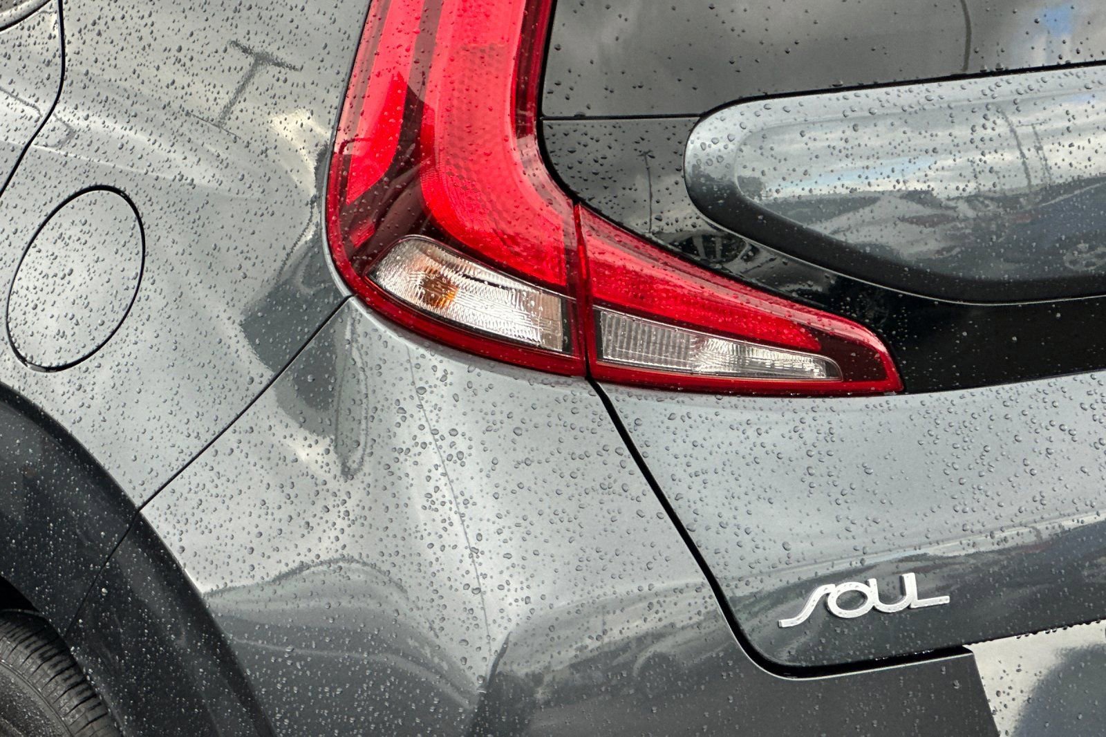 Certified 2022 Kia Soul LX w/ Technology Package image 25