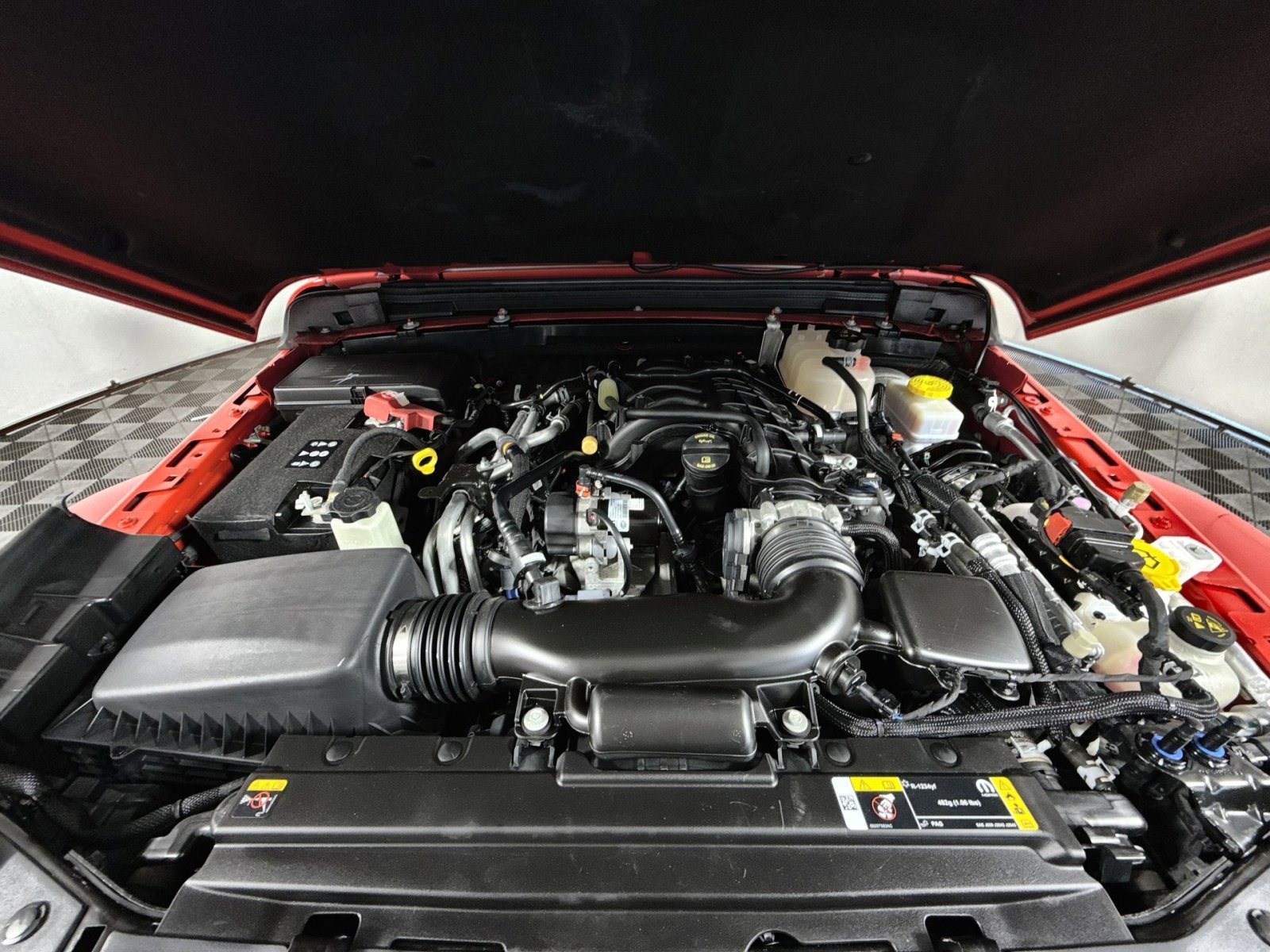 Used 2022 Jeep Wrangler Unlimited Sahara w/ LED Lighting Group image 27