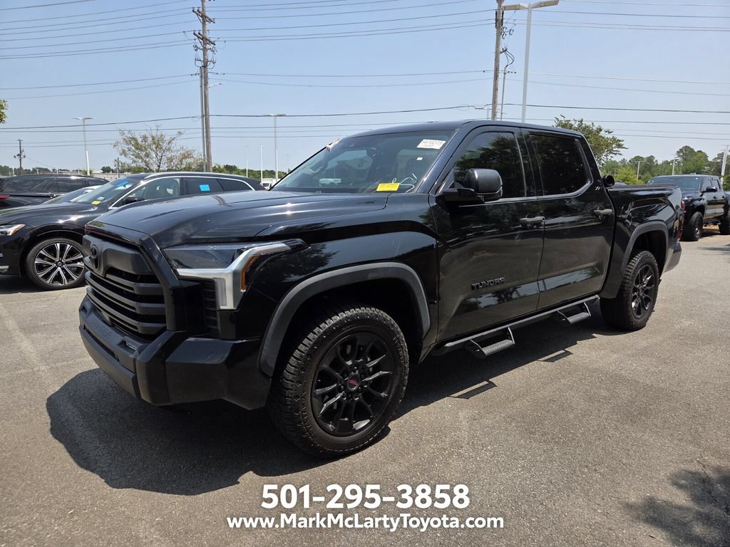 Used 2023 Toyota Tundra SR5 w/ SR5 Convenience Package AWD/4WD image 10