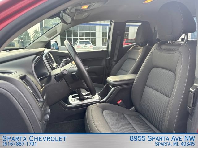 Used 2018 Chevrolet Colorado LT w/ LT Convenience Package AWD/4WD image 13