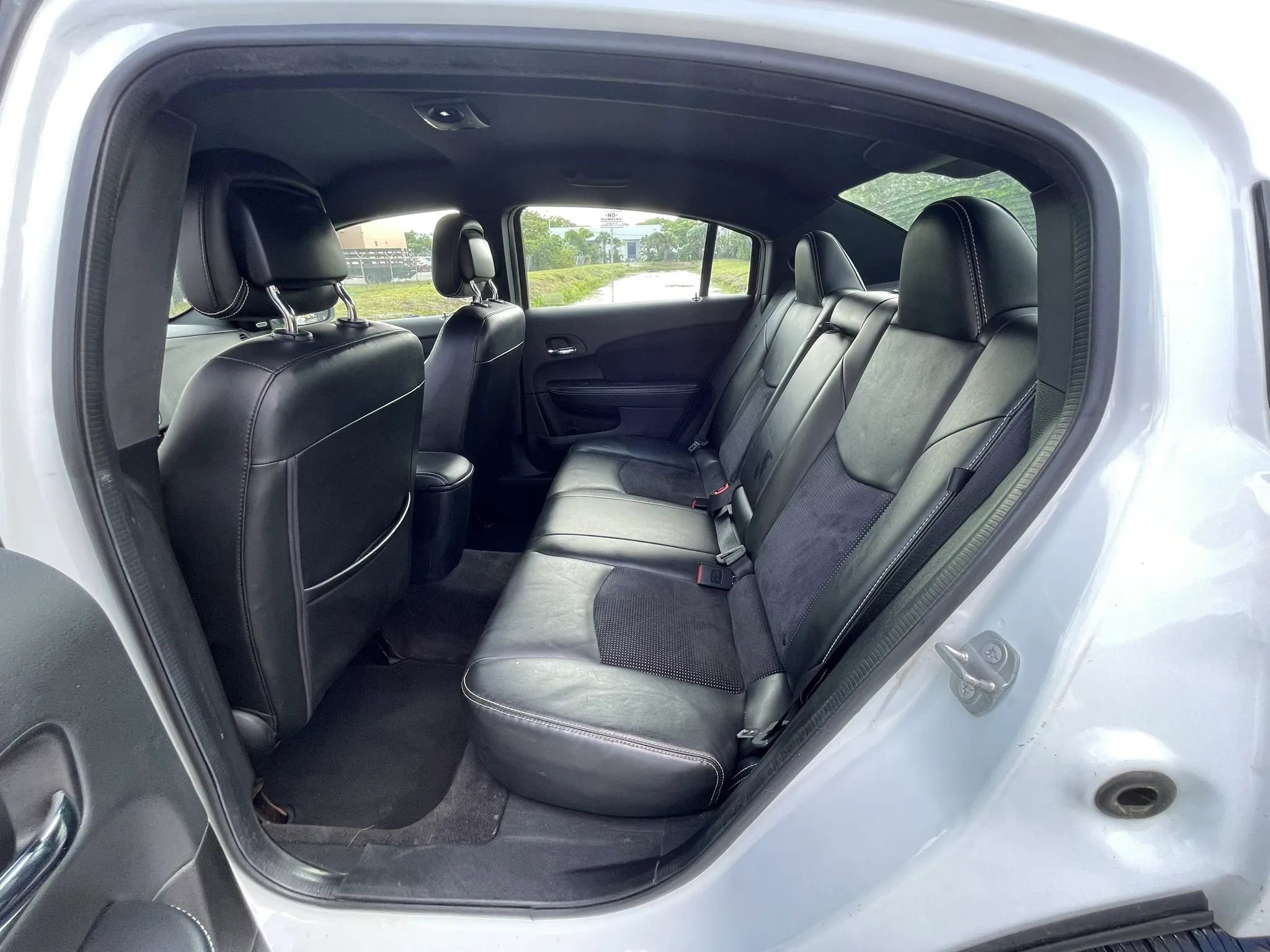 Used 2014 Chrysler 200 Limited w/ 200 Super S Group FWD image 24