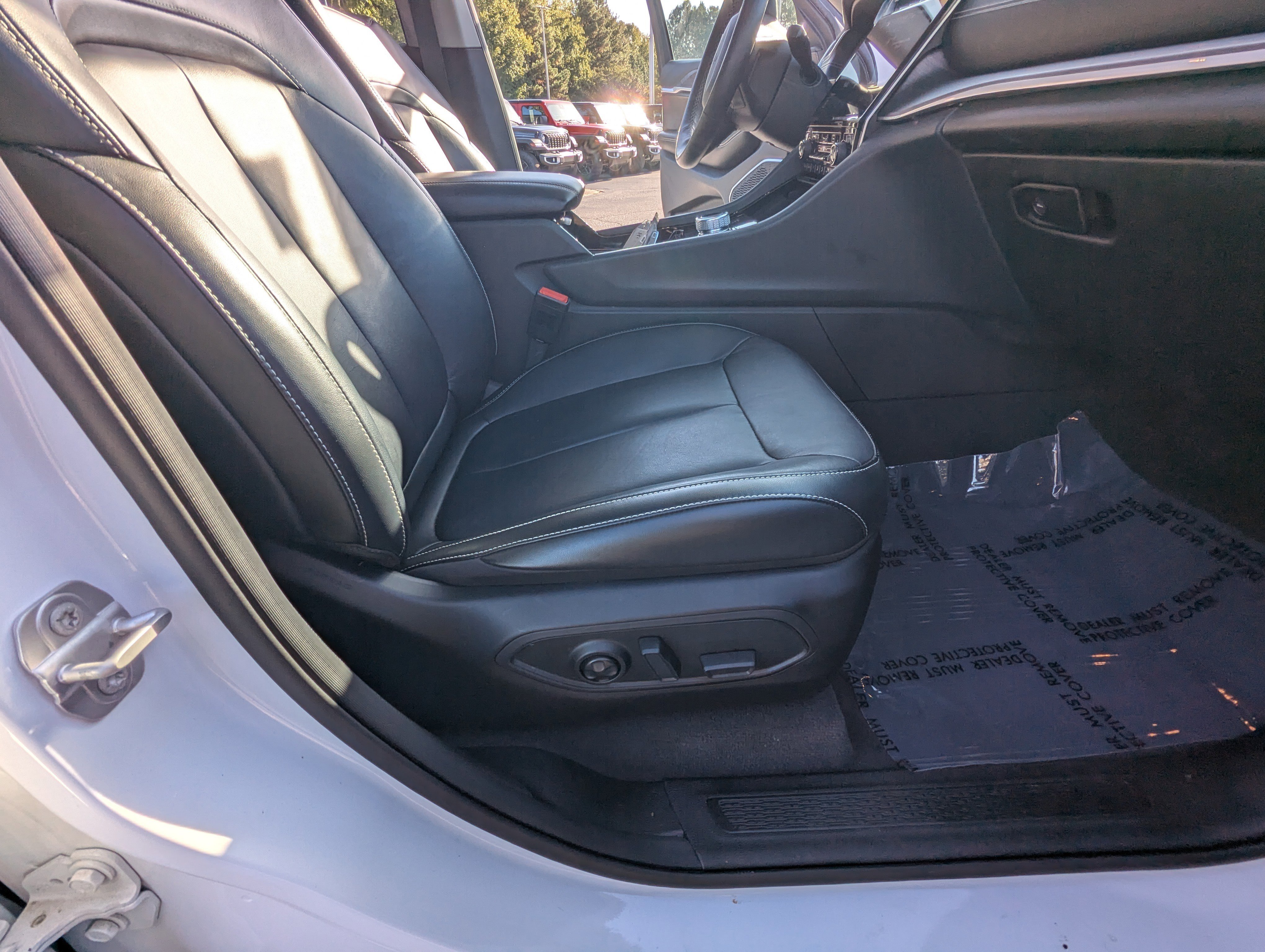 Certified 2021 Jeep Grand Cherokee L Limited image 15