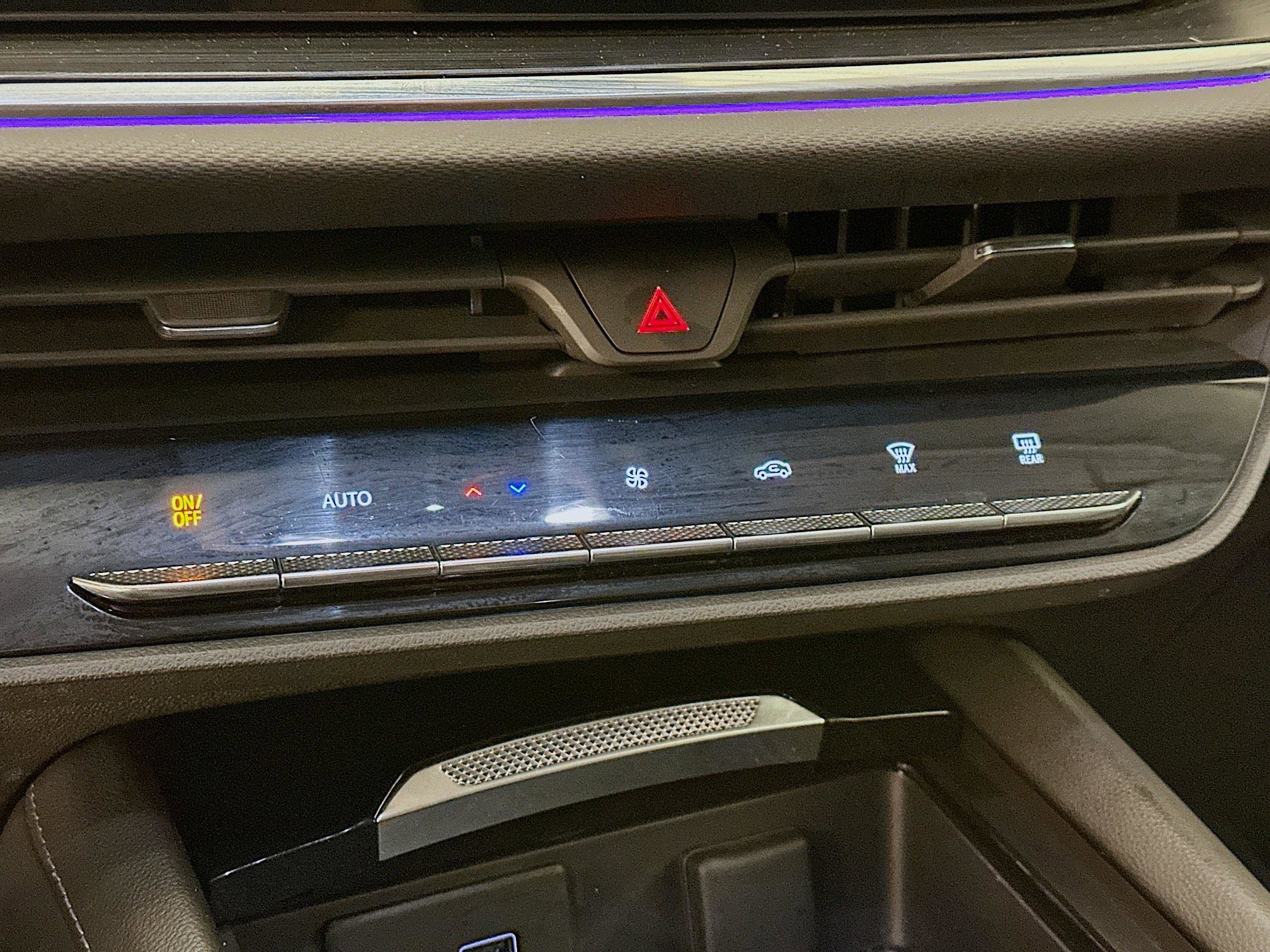 Used 2024 Buick Envision Preferred image 24