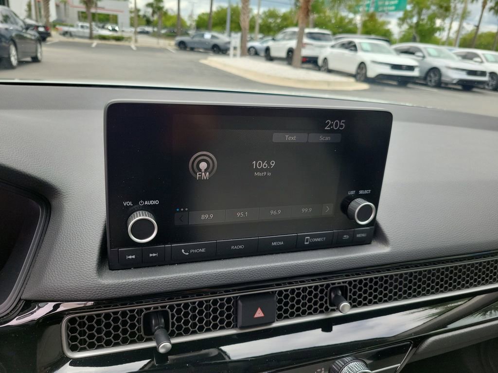 Used 2023 Honda Civic LX image 30