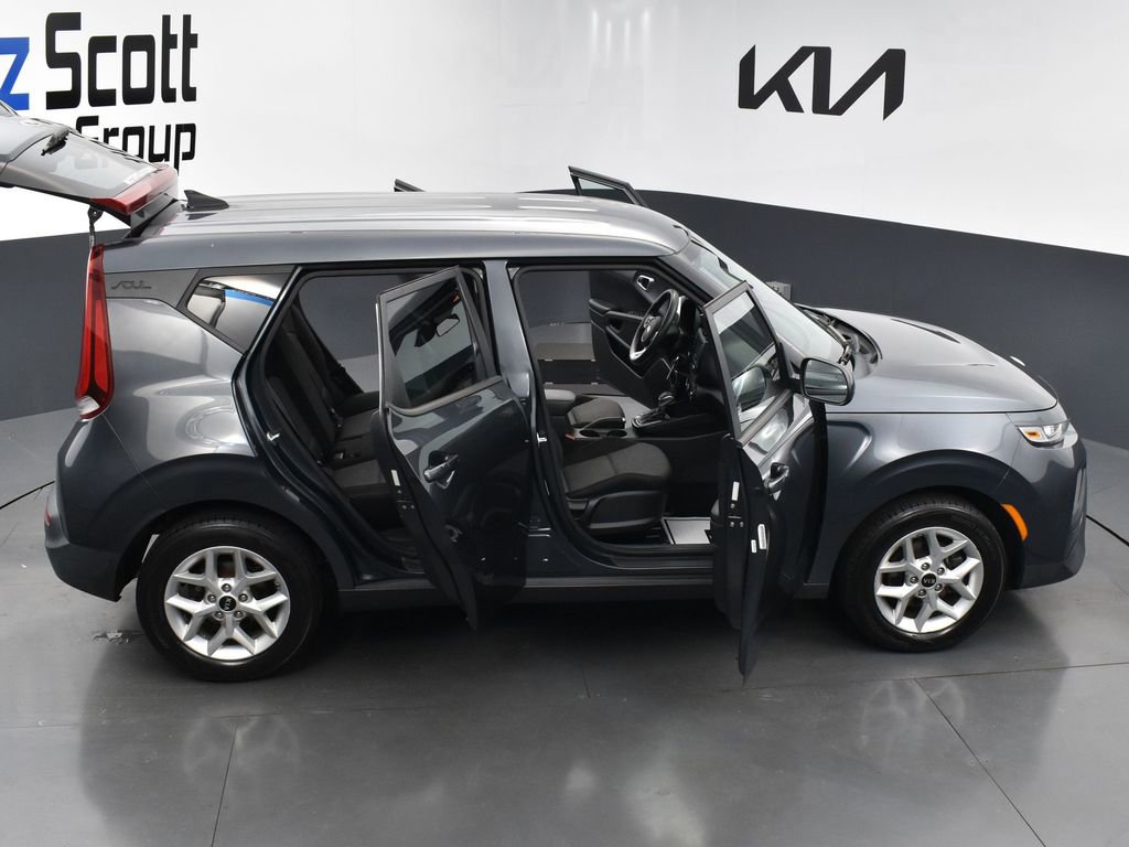 Used 2020 Kia Soul S image 40