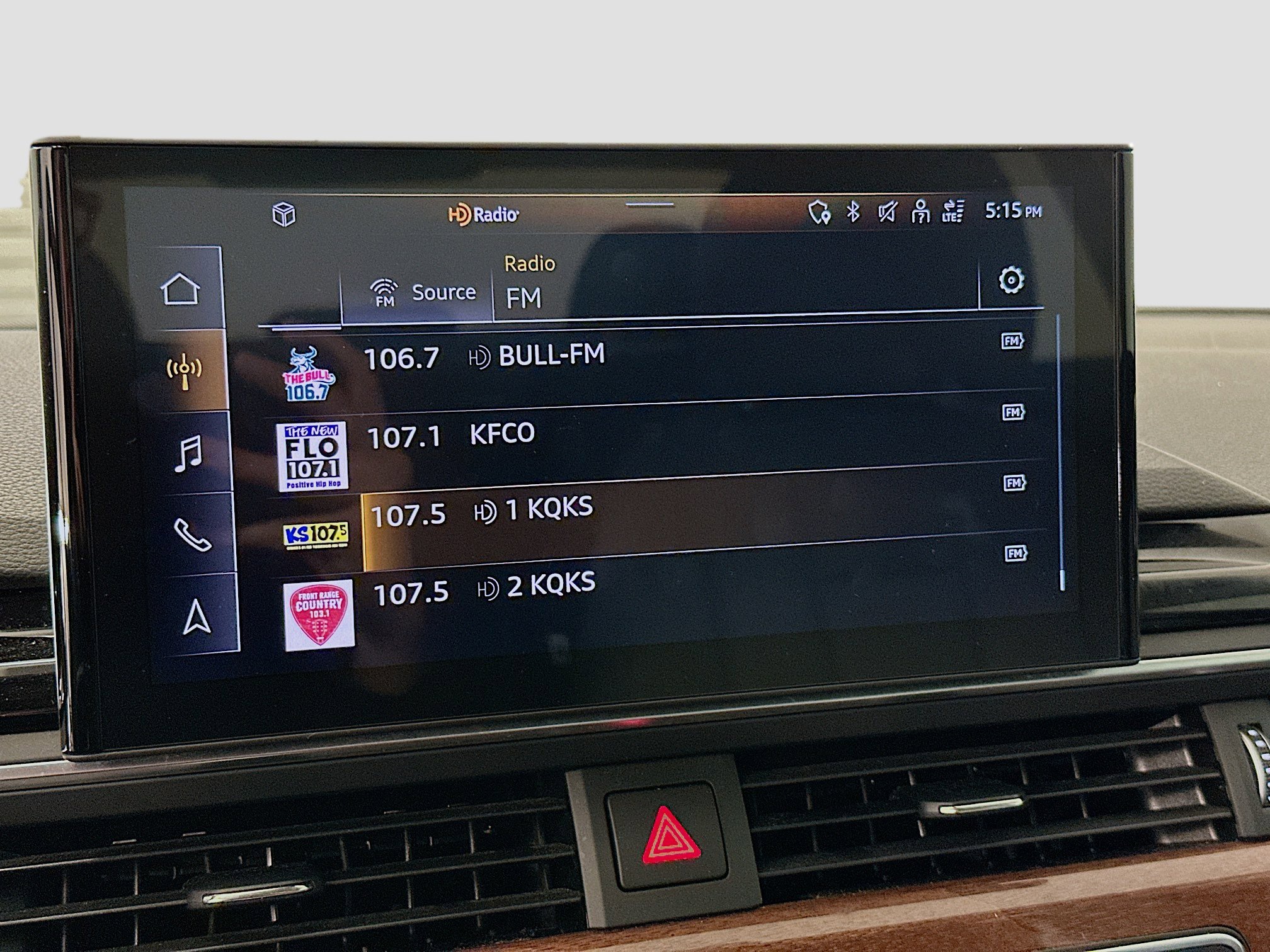 Used 2023 Audi A4 2.0T Premium w/ Convenience Package image 21