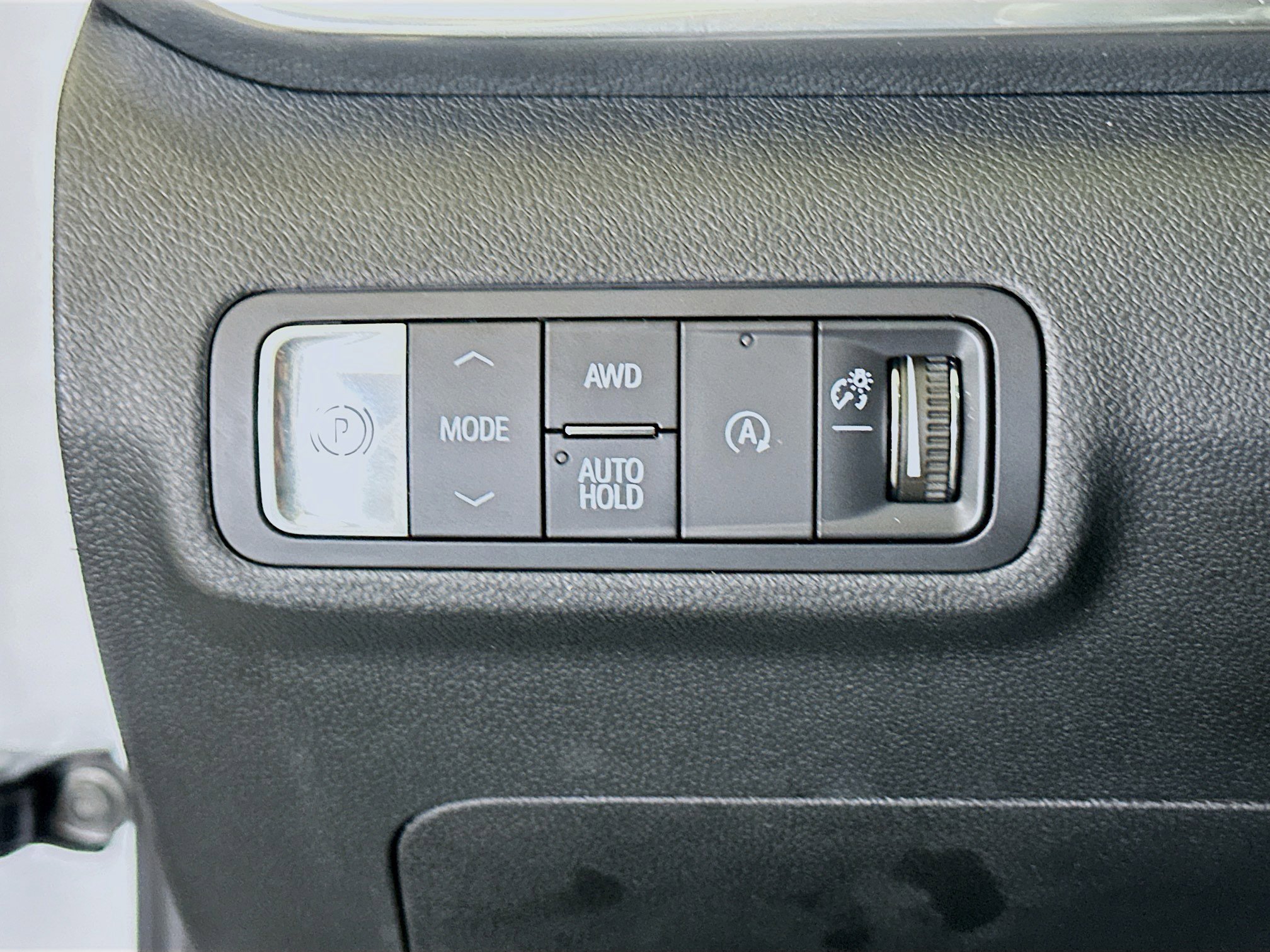 Used 2025 GMC Terrain Elevation AWD/4WD image 17