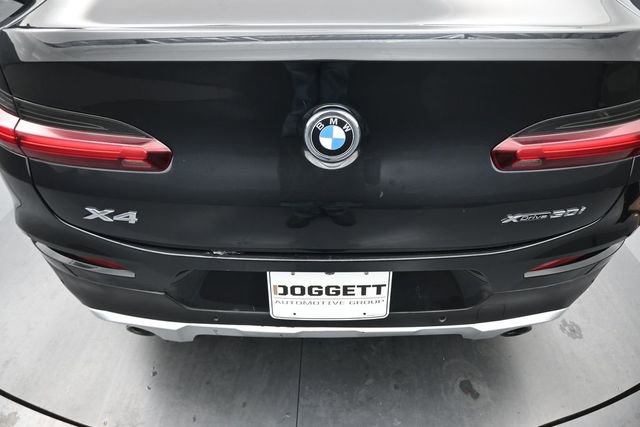Used 2019 BMW X4 xDrive30i w/ Convenience Package AWD/4WD image 12