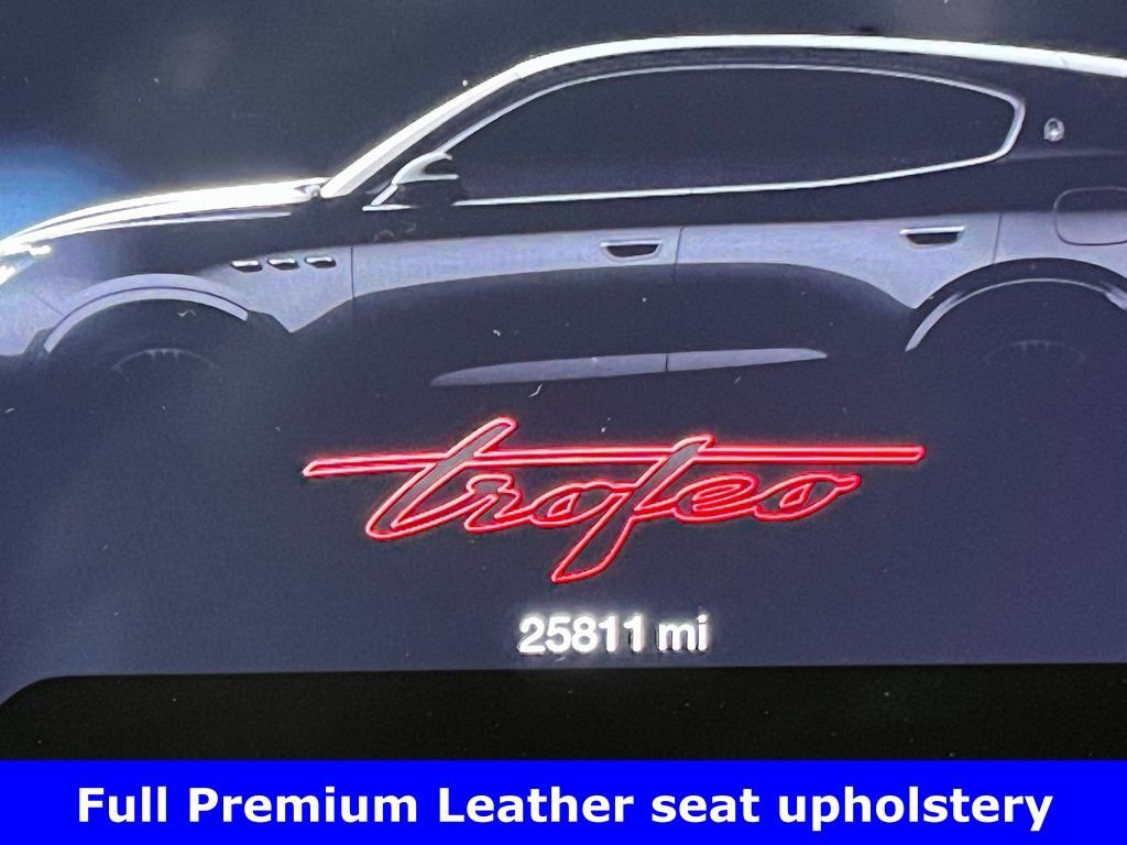 Used 2024 Maserati Grecale Trofeo image 2