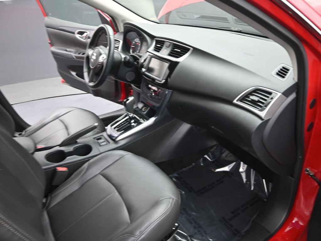 Used 2019 Nissan Sentra SR image 24