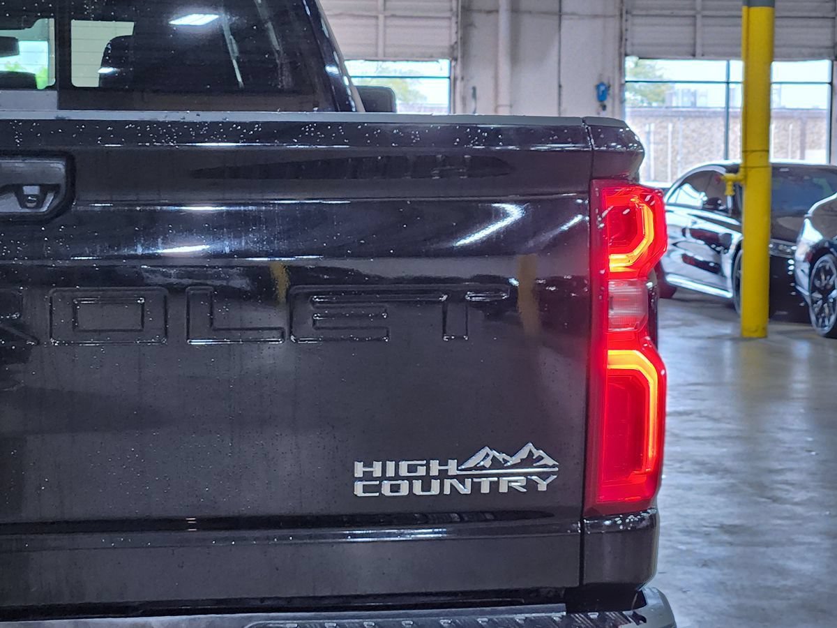 Used 2022 Chevrolet Silverado 2500 High Country AWD/4WD image 22