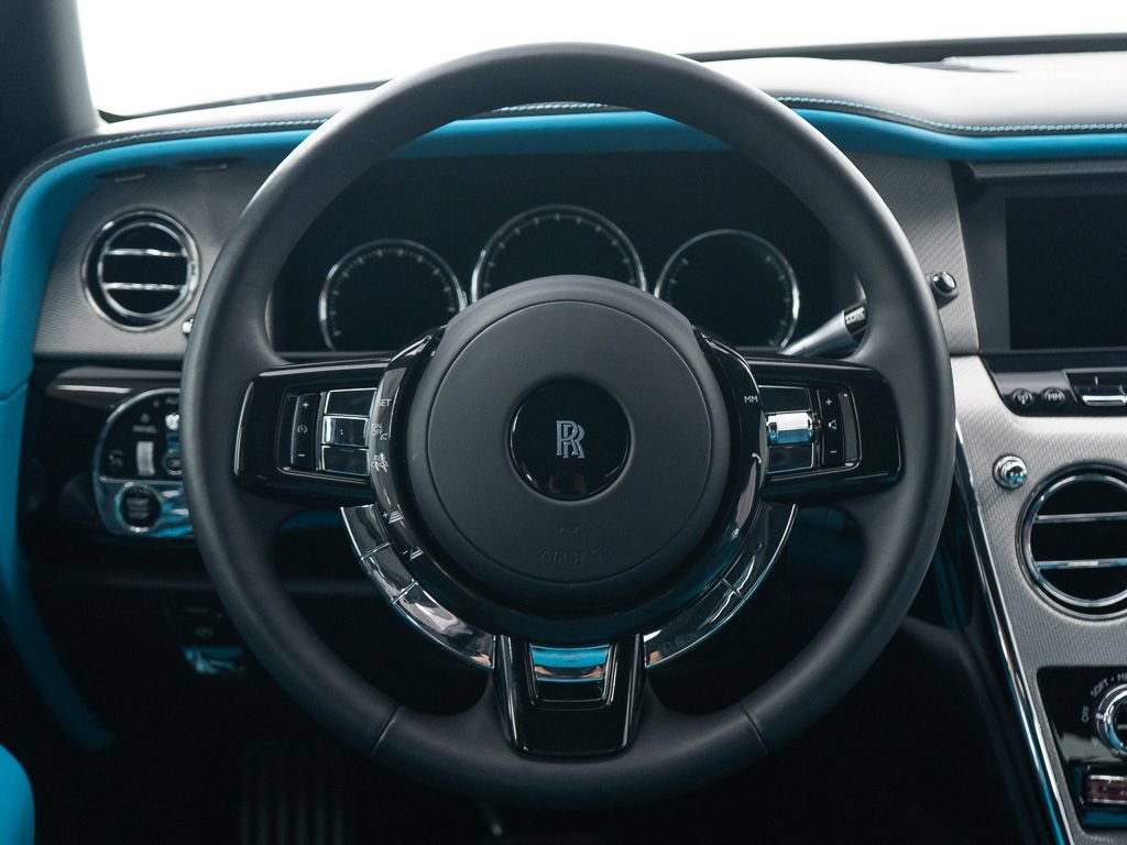Used 2024 Rolls-Royce Cullinan w/ Cullinan Package AWD/4WD image 37