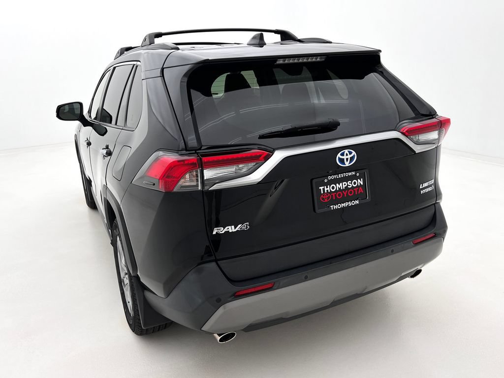 Used 2019 Toyota RAV4 Limited w/ Carpet Mat Package AWD/4WD image 8
