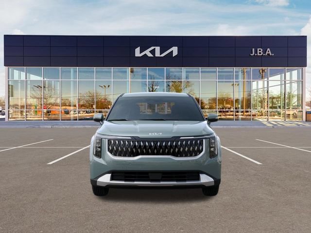 New 2027 Kia Carnival EX FWD image 2