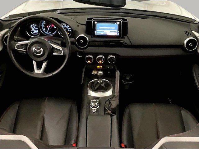 Used 2016 MAZDA MX-5 Miata Grand Touring RWD image 14