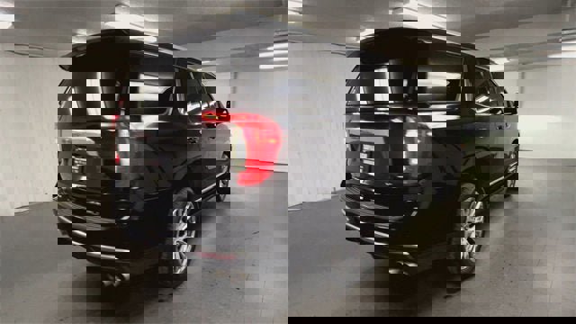 Certified 2021 GMC Yukon Denali w/ Denali Premium Package image 8