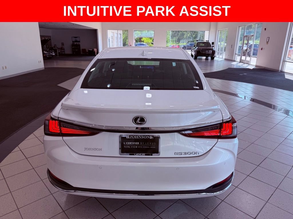 Used 2025 Lexus ES 300h w/ Premium Package FWD image 6