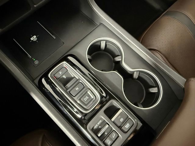 Used 2024 Honda Pilot Elite image 27