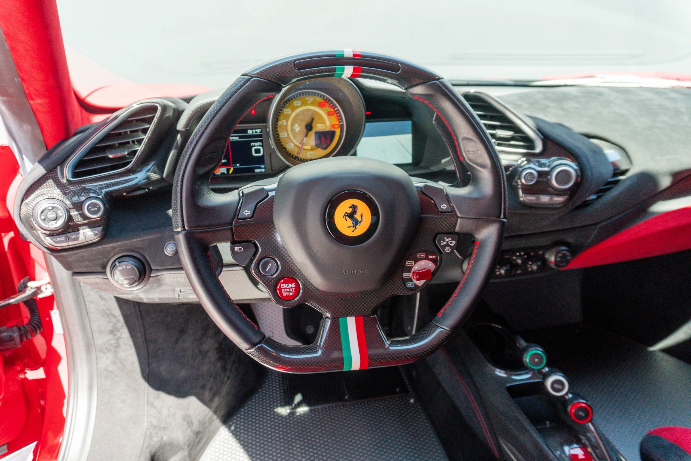 Used 2019 Ferrari 488 Pista Coupe RWD image 64