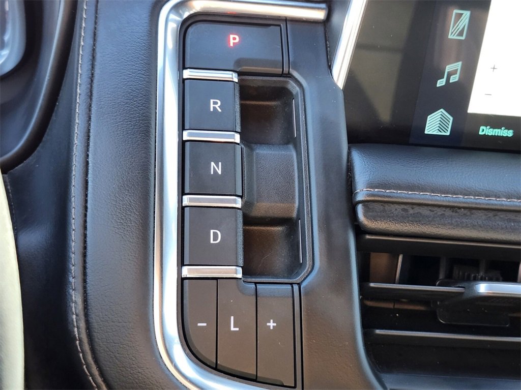 Used 2023 Chevrolet Suburban High Country w/ Premium Package 2 image 30