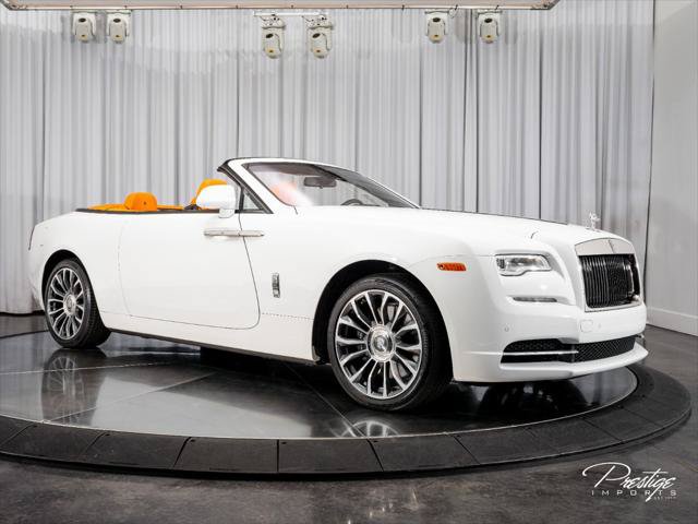 Used 2021 Rolls-Royce Dawn RWD image 18