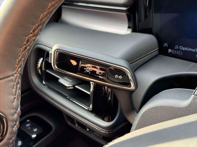Used 2026 Lincoln Aviator AWD image 22