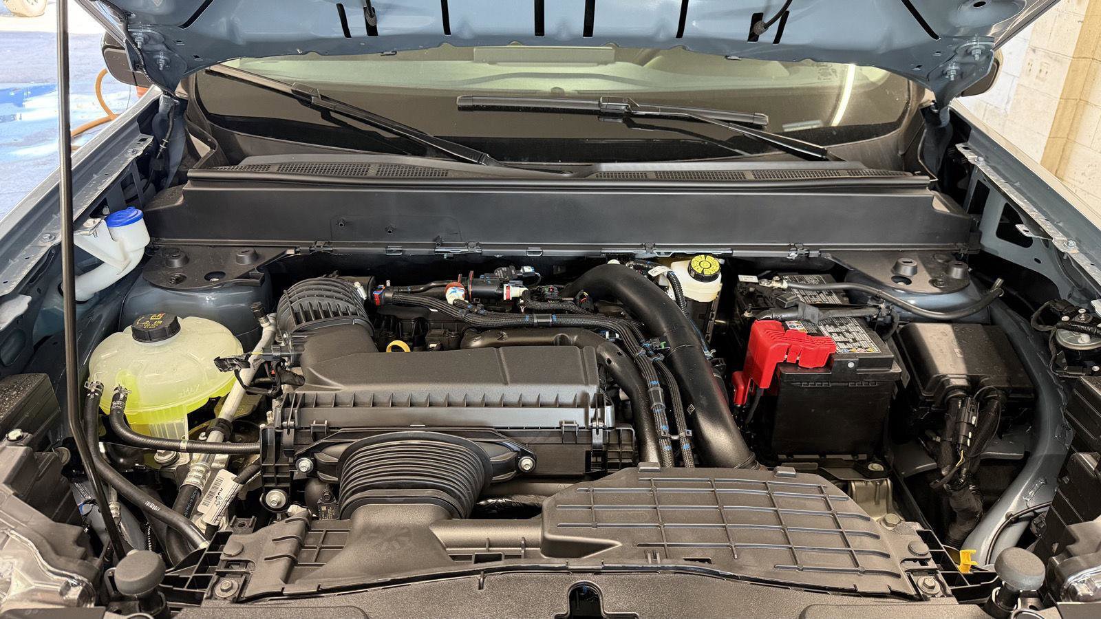 New 2025 Ford Maverick XLT w/ XLT Luxury Package image 29