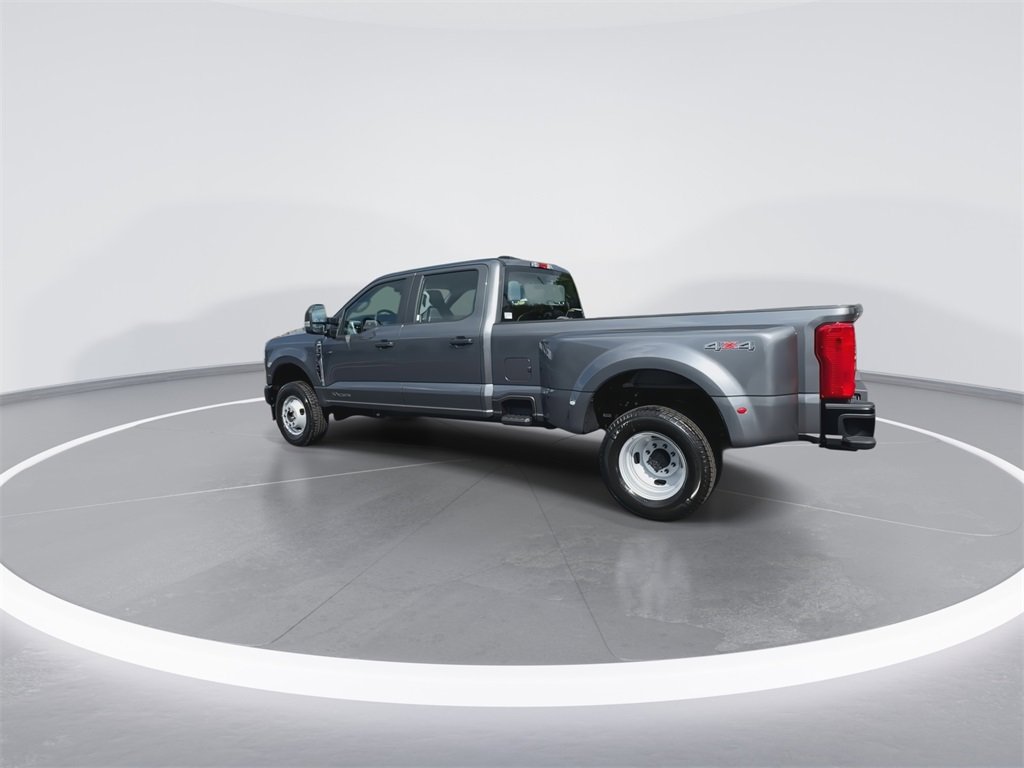 New 2026 Ford F350 XL image 6