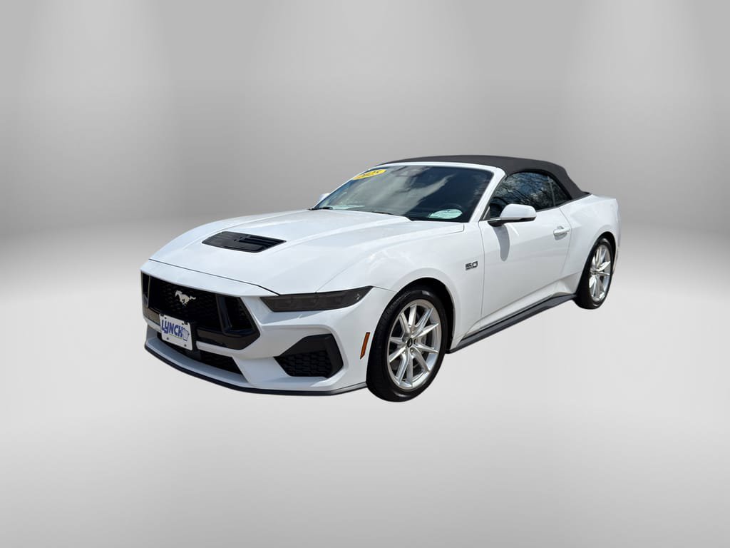 Used 2025 Ford Mustang GT Premium image 4