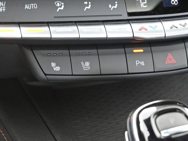 New 2025 Cadillac CT4 V w/ Super Cruise Package image 26