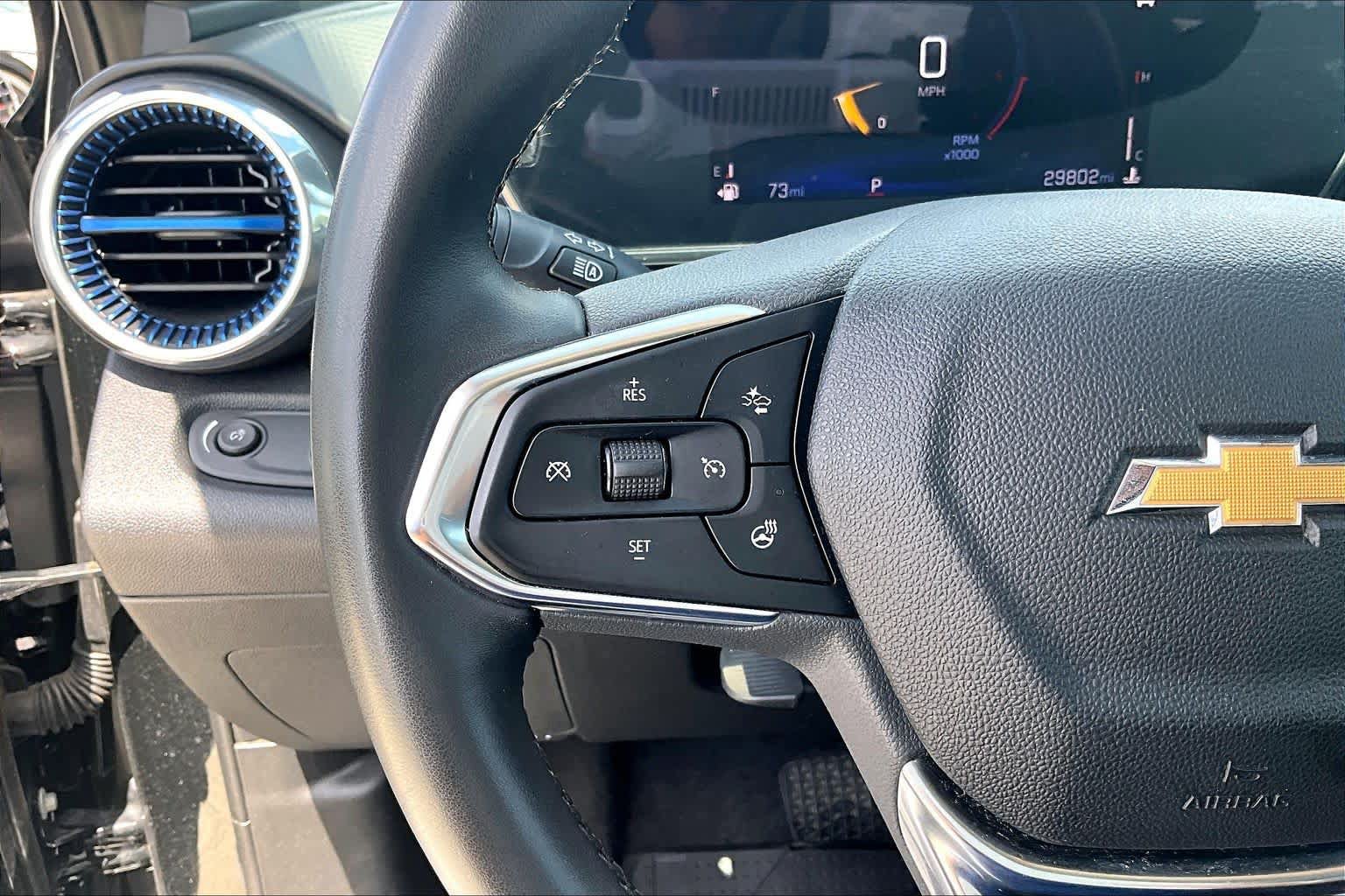 Used 2024 Chevrolet Trax LT w/ Driver Confidence Package FWD image 23