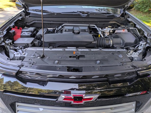 New 2025 Chevrolet Colorado ZR2 w/ Midnight Edition image 37