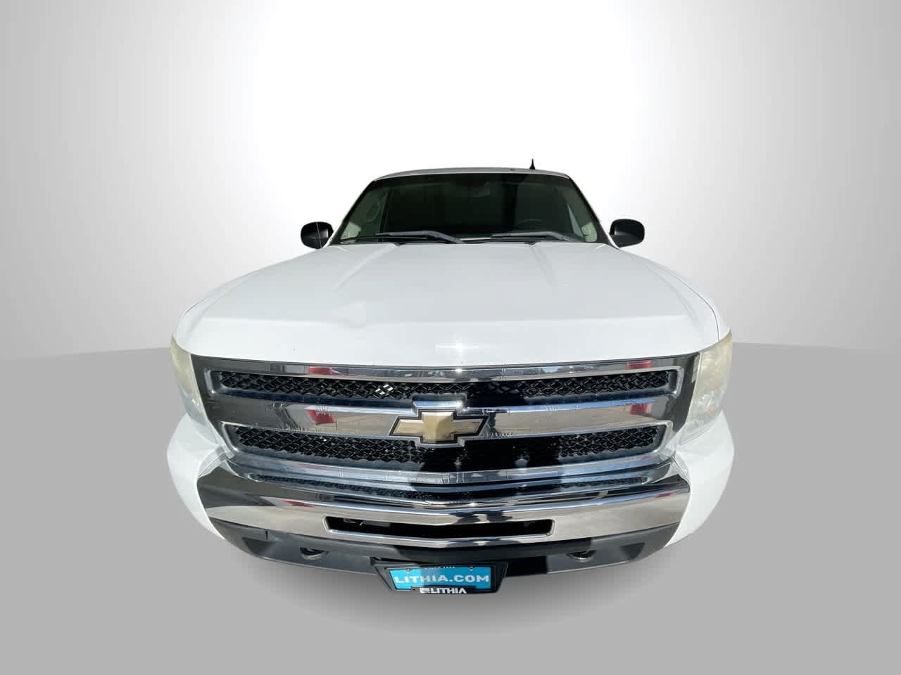 Used 2010 Chevrolet Silverado 1500 LT w/ Power Pack Plus AWD/4WD image 3